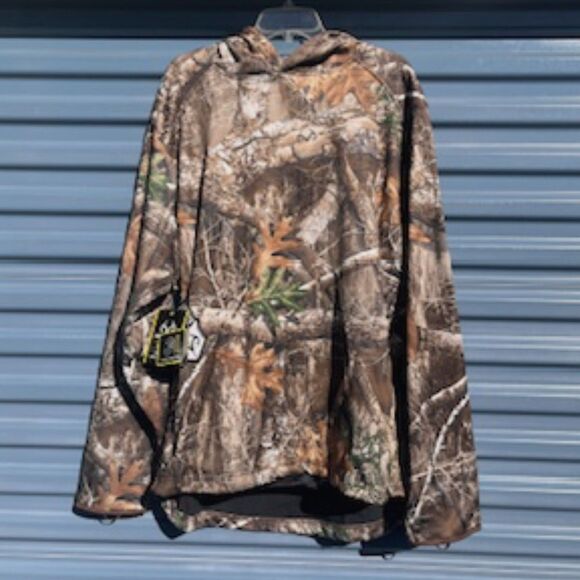 Camouflage Waterproof Hunting Jacket . Size: 2XL {50-52} . w/ Hoodie . Realtree - Picture 1 of 5
